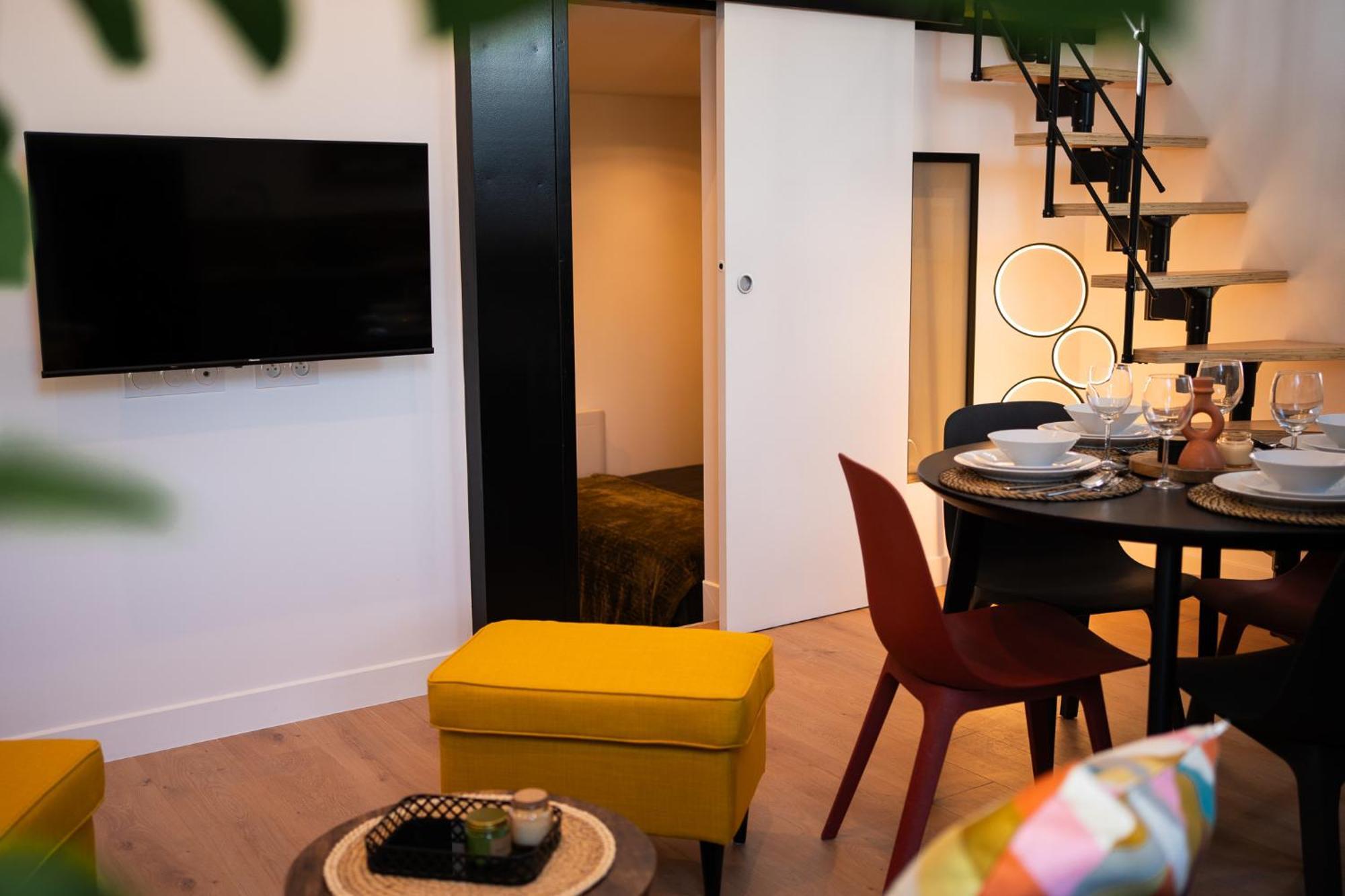 Appartements Plein Centre, A 5 Minutes Du Chateau 온자인 외부 사진