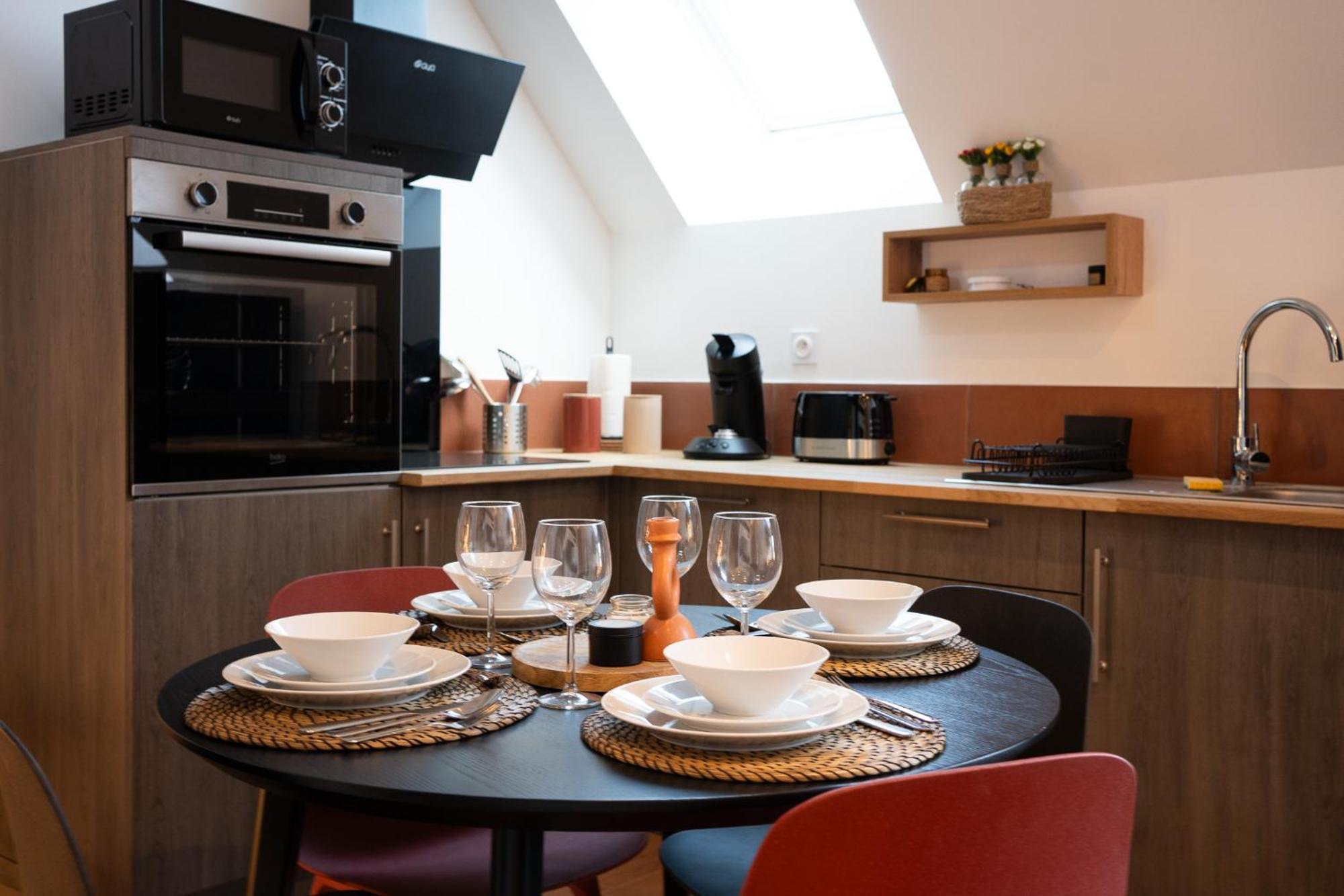 Appartements Plein Centre, A 5 Minutes Du Chateau 온자인 외부 사진