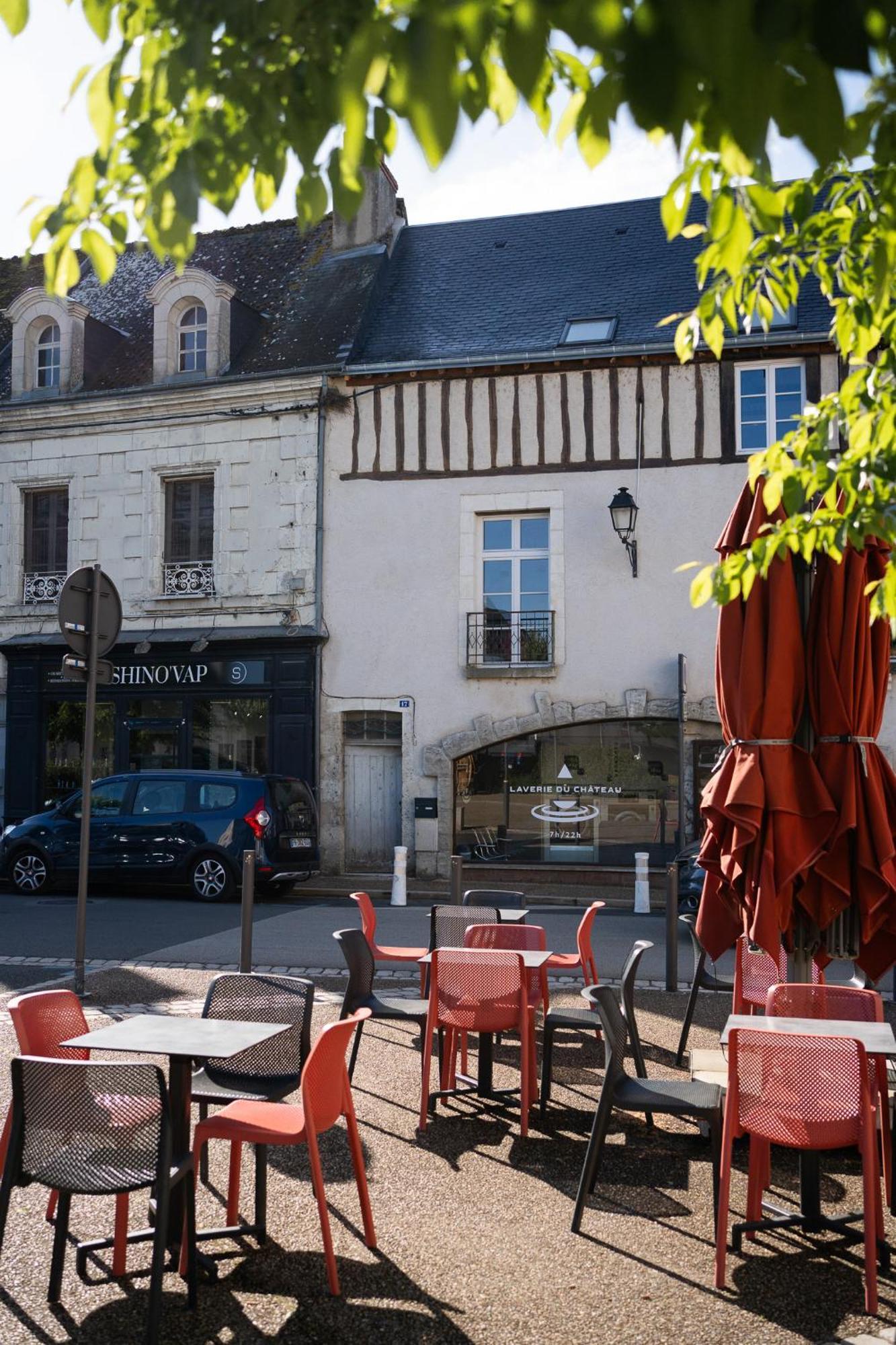 Appartements Plein Centre, A 5 Minutes Du Chateau 온자인 외부 사진